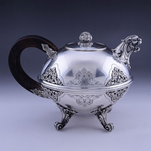 英國手工鏨花925純銀茶壺
