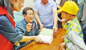 著名文化學者王立群：詩詞熱恰逢其時
