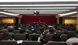 市財政局開展政府采購業務培訓 　　