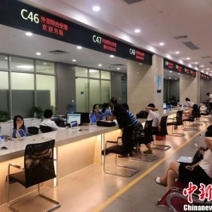 上海黃浦：當(dāng)好“店小二”打造特色政務(wù)服務(wù)