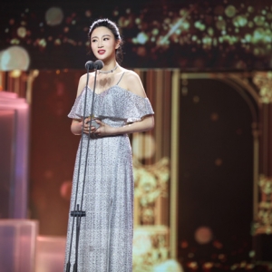 侯夢莎獲“年度飛躍表演劇星”榮譽 攜品質繼續前行