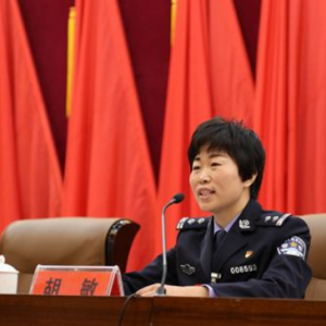 胡敏說兩會(huì)：習(xí)近平為振興實(shí)體經(jīng)濟(jì)再鼓勁，最大限度釋放創(chuàng)新創(chuàng)業(yè)創(chuàng)造動(dòng)能