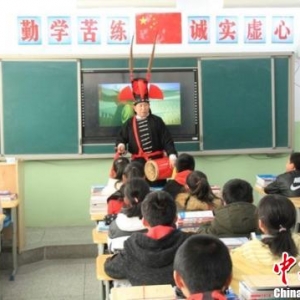涼州“攻鼓子”非遺文化進校園