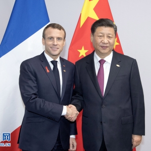 習(xí)近平會(huì)見(jiàn)法國(guó)總統(tǒng)馬克龍