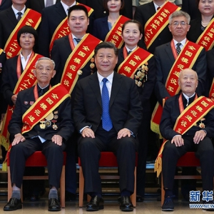 中國共產(chǎn)黨為什么要開展黨內(nèi)集中教育？