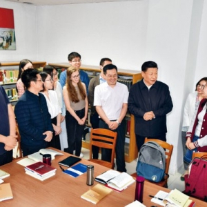 習近平：學習馬克思主義基本理論是共產黨人的必修課