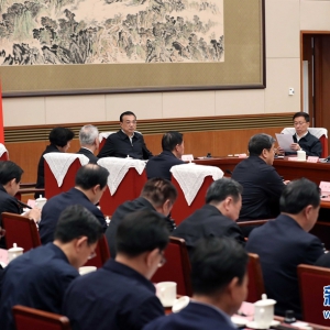 李克強主持召開研究部署“十四五”規劃編制專題會議強調 高水平編制好“十四五”規劃 推動開創經濟社會發展新局面 韓正出席