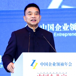 劉永好：新希望將再投90億建9個大型養(yǎng)豬場 今后3年每年新增超1萬名員工