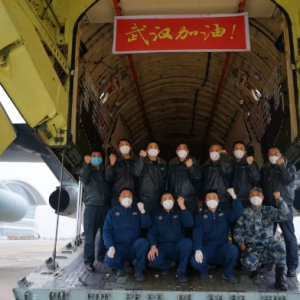 習(xí)近平“增兵”火神山！軍隊(duì)抽組1400名醫(yī)護(hù)人員!
