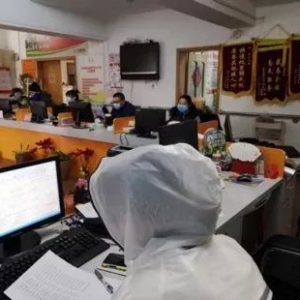 【閔行區(qū)民政人防疫進(jìn)行時】口罩約購，下沉基層，傾聽心聲