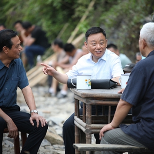 脫貧攻堅(jiān)題材電視劇《花繁葉茂》央視播出