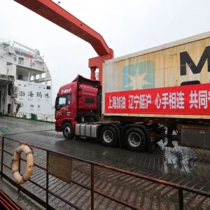 援滬物資雪中送炭，愛心特產飽含深情，援建服務“火線”上崗 各地各方鼎力相助馳援，上海感謝你們！