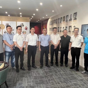 上海市松江區退役軍人局召開“感恩軍隊 服務國防”松江企業家代表座談會