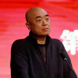 上海影協召開第九次會員代表大會，選舉產生新一屆理事會，鄭大圣任主席