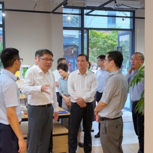 領導團隊蒞臨上藝書咖，共繪科技影都文化新篇章，期許影視書店引領風尚
